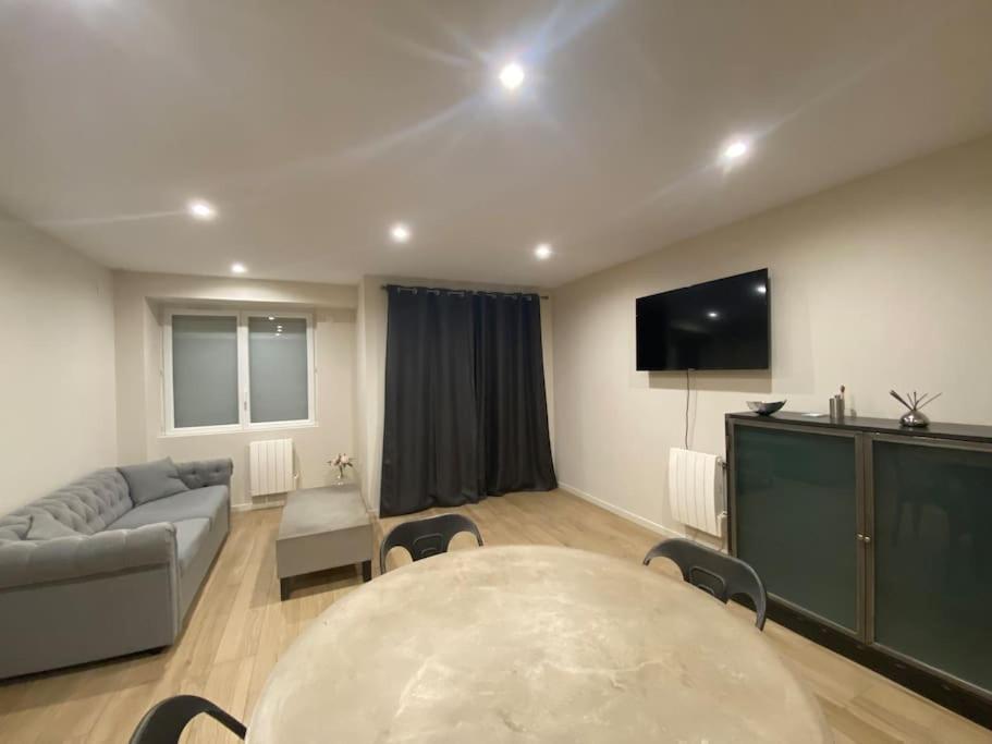 Appartement T2 Spacieux Et Equipe Mions 外观 照片